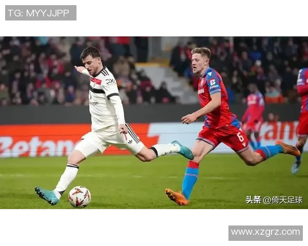 欧联杯激战AC米兰与曼城战成平局点球大战引发争议与全场沸腾