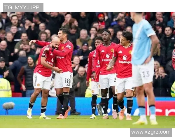 曼联在友谊赛中逆转利物浦点球大战精彩瞬间引发全场热烈反响