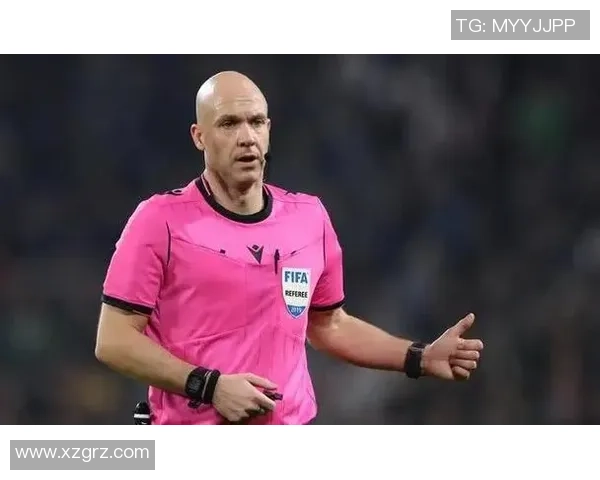 欧联杯精彩对决：里昂与拜仁激战成平局神扑引发争议判罚全场沸腾